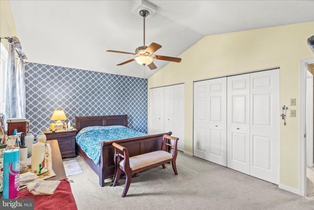 82 PISTON CT, Stewartstown, PA 17363