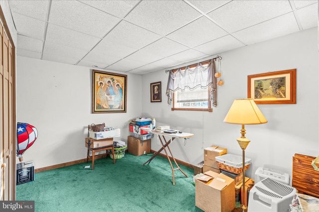 82 PISTON CT, Stewartstown, PA 17363