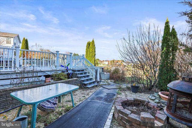 82 PISTON CT, Stewartstown, PA 17363