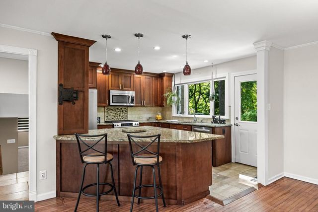 7 ANDREW LN, Cherry Hill, NJ 08003
