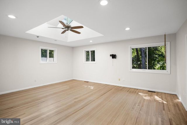 7 ANDREW LN, Cherry Hill, NJ 08003