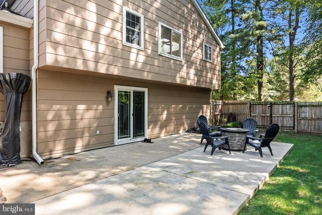 7 ANDREW LN, Cherry Hill, NJ 08003