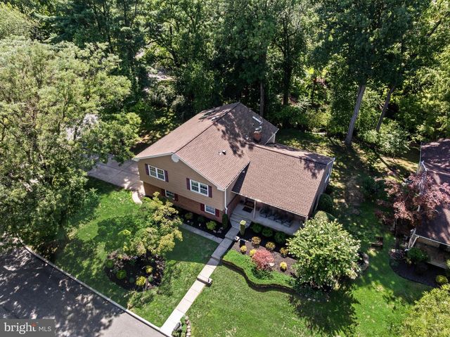 7 ANDREW LN, Cherry Hill, NJ 08003