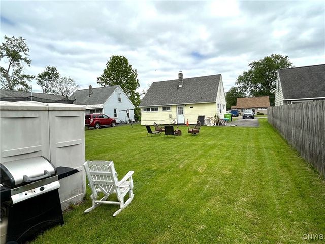 211 Memphis Street, Salina, NY 13088