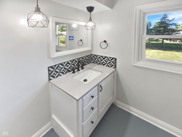 4832 Vermillion Court, Avon, IN 46123