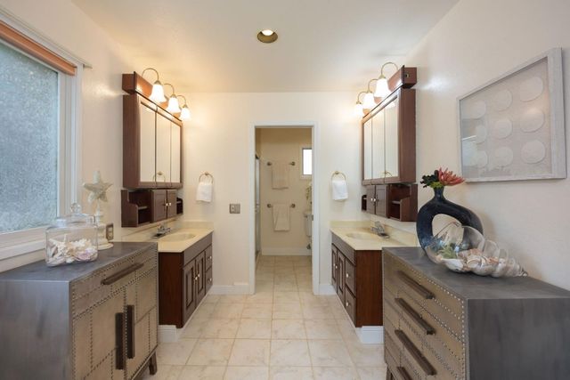 1077 Pearl Avenue, Moss Beach, CA 94038