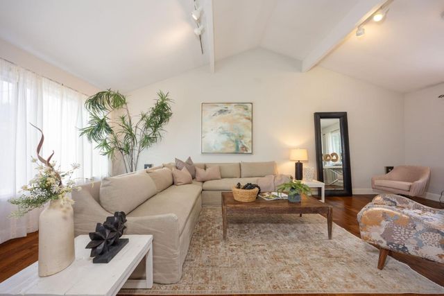 1077 Pearl Avenue, Moss Beach, CA 94038