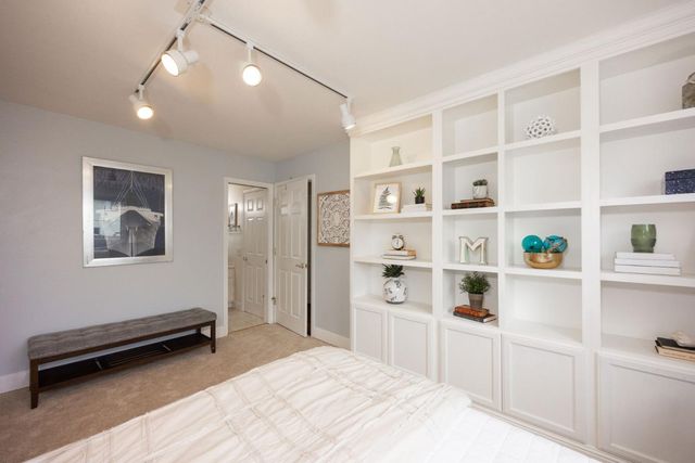 1077 Pearl Avenue, Moss Beach, CA 94038