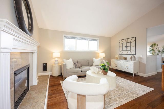 1077 Pearl Avenue, Moss Beach, CA 94038