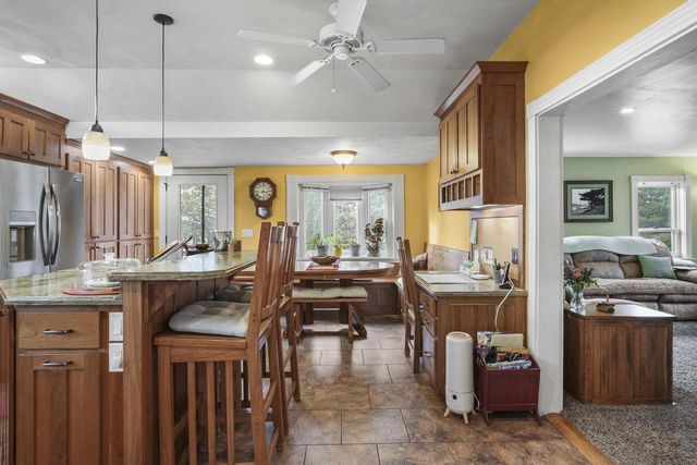1942 County Road BB, Cottage Grove, WI 53527