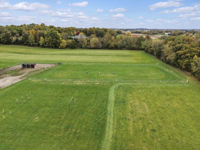 1942 County Road BB, Cottage Grove, WI 53527