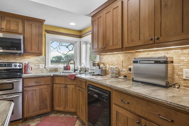 1942 County Road BB, Cottage Grove, WI 53527