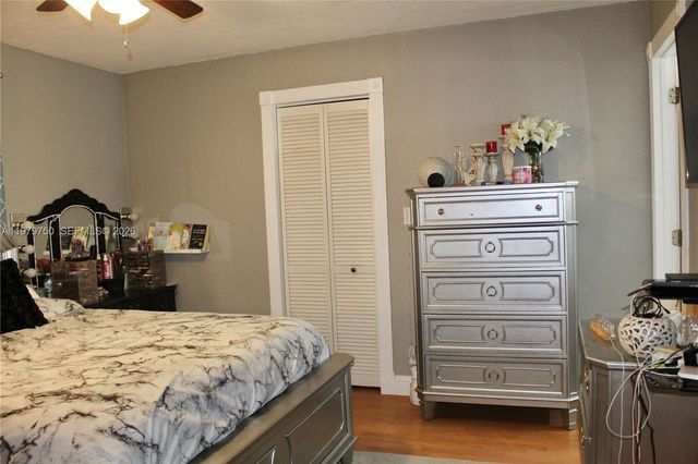 720 SW 81 Ter, North Lauderdale, FL 33068