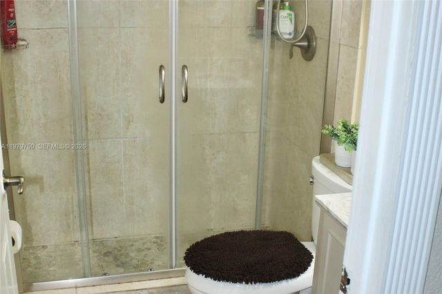 720 SW 81 Ter, North Lauderdale, FL 33068