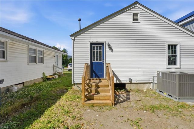 840 Quash ST, Hampton, VA 23669