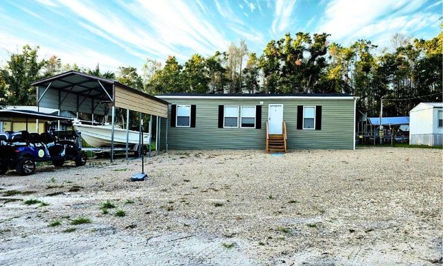 1121 NE Vaughn Lane, Steinhatchee, FL 32359