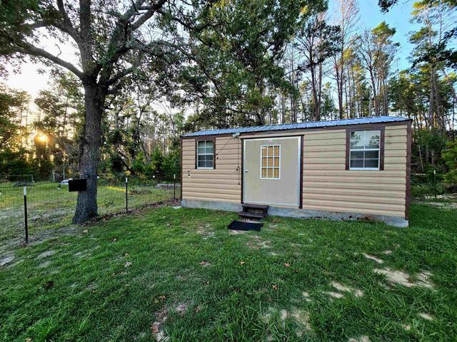 1121 NE Vaughn Lane, Steinhatchee, FL 32359