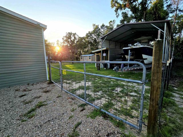 1121 NE Vaughn Lane, Steinhatchee, FL 32359