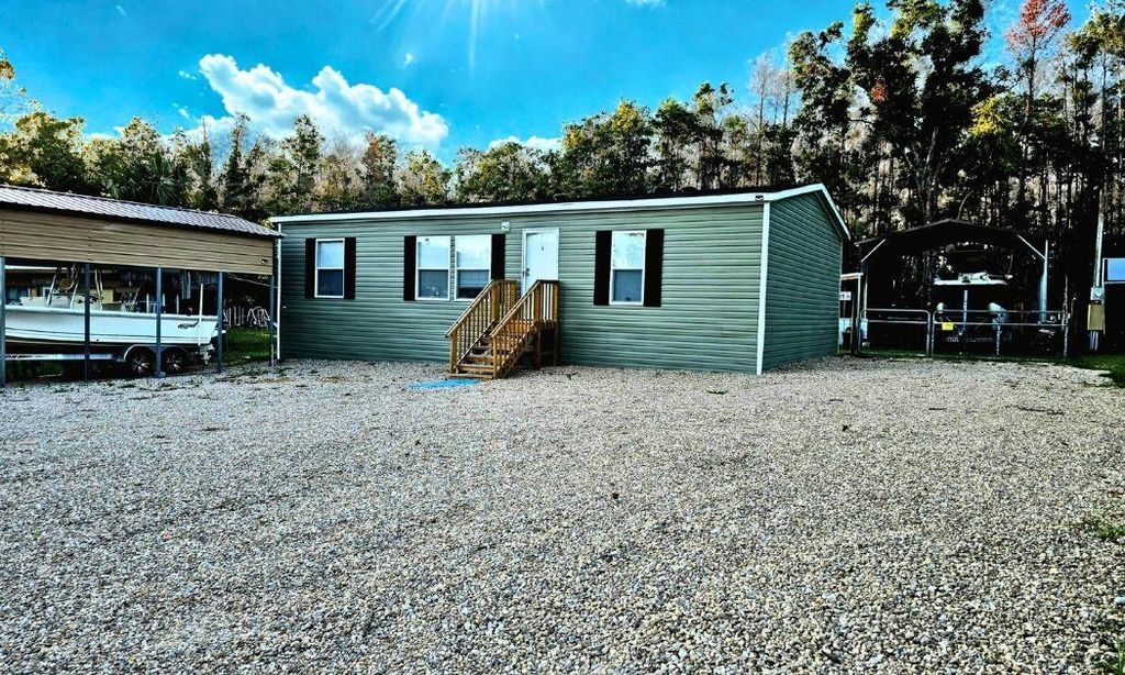 1121 NE Vaughn Lane, Steinhatchee, FL 32359