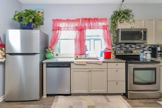 5102 Mary Ingles HWY, Silver Grove, KY 41085