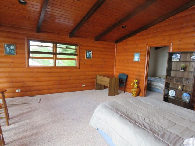 W10243 Del Bern Acres, Fox Lake, WI 53933