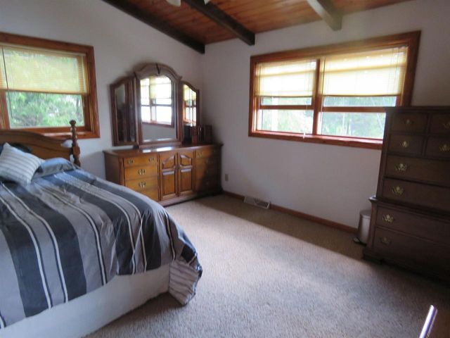 W10243 Del Bern Acres, Fox Lake, WI 53933