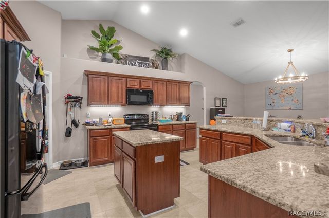 1256 W Sphere Place, Beverly Hills, FL 34465