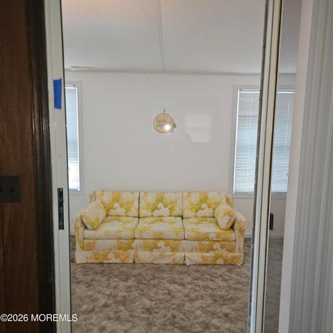 434 Shore Line Place, Brick, NJ 08723