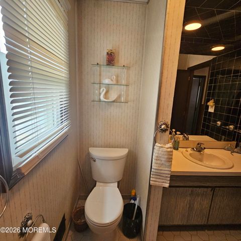 434 Shore Line Place, Brick, NJ 08723