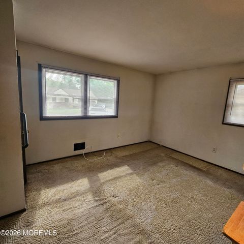 434 Shore Line Place, Brick, NJ 08723