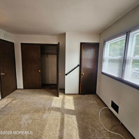 434 Shore Line Place, Brick, NJ 08723