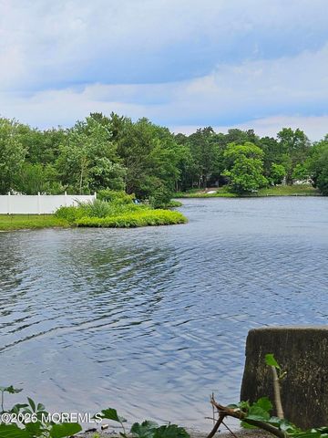 434 Shore Line Place, Brick, NJ 08723