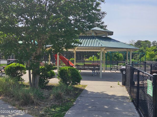 434 Shore Line Place, Brick, NJ 08723