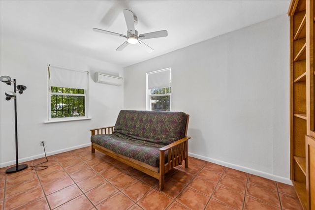 6700 Galindo ST, Austin, TX 78741
