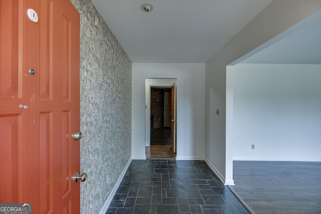 2602 Cosmos Court NE, Atlanta, GA 30345 — photo 4