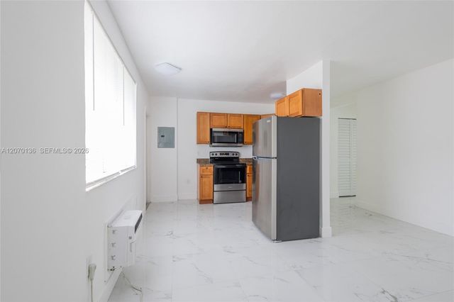 979 SW 10th Street 2, Miami, FL 33130