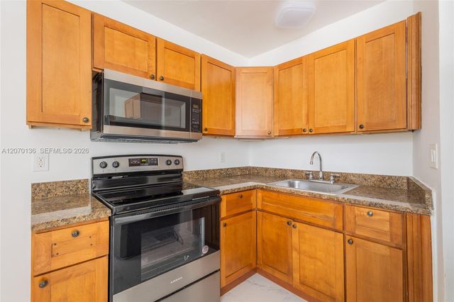979 SW 10th Street 2, Miami, FL 33130