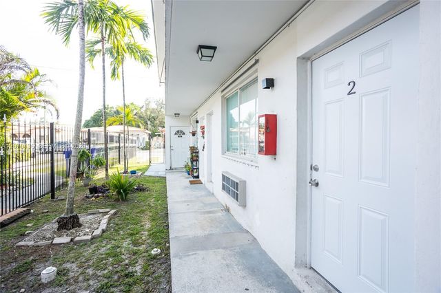 979 SW 10th Street 2, Miami, FL 33130