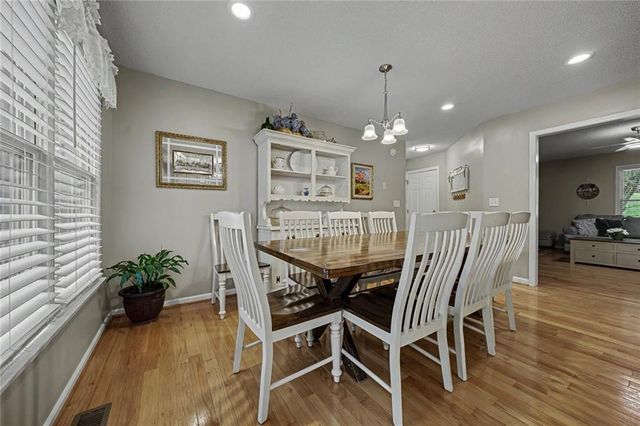 2717 Upper Sweetwater Trail SE, White, GA 30184