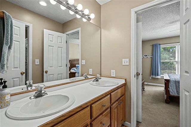 2717 Upper Sweetwater Trail SE, White, GA 30184