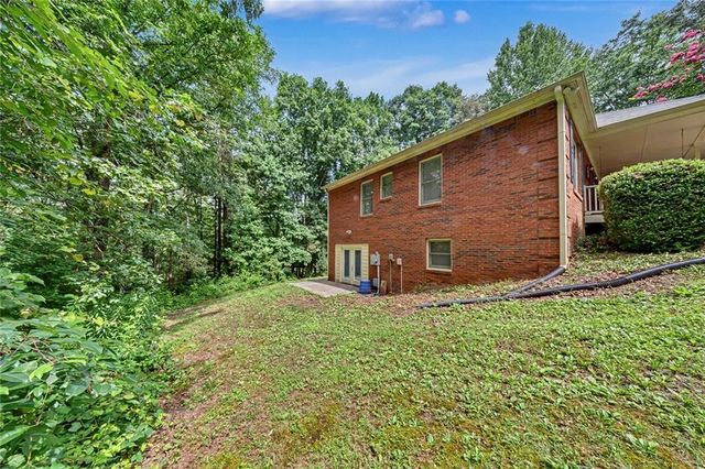 2717 Upper Sweetwater Trail SE, White, GA 30184