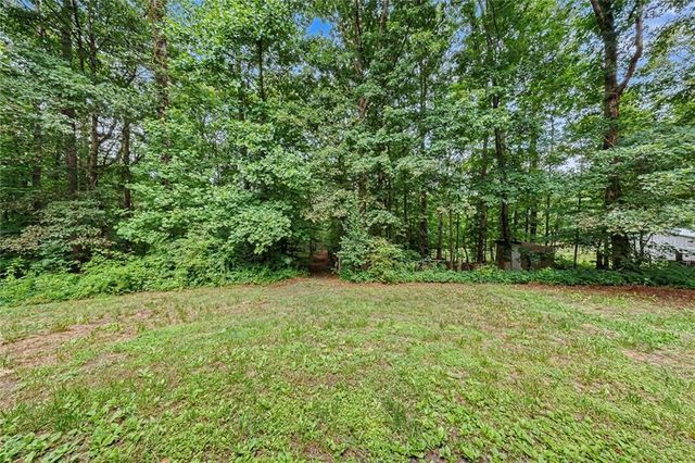 2717 Upper Sweetwater Trail SE, White, GA 30184