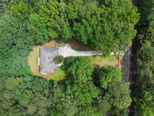 2717 Upper Sweetwater Trail SE, White, GA 30184