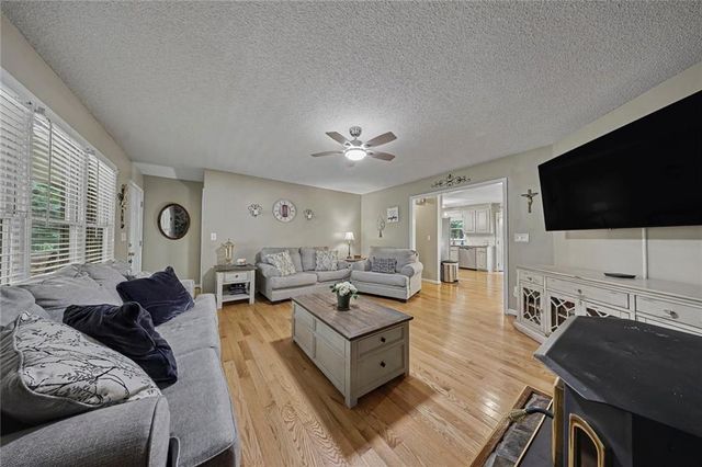 2717 Upper Sweetwater Trail SE, White, GA 30184