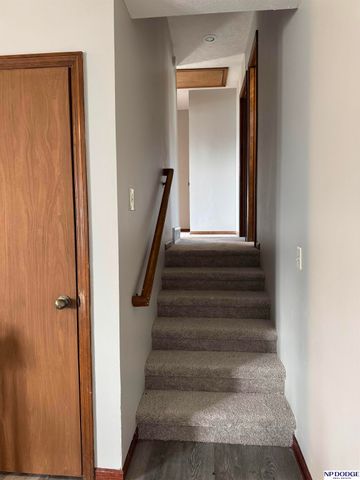 11260 Erskine Street, Omaha, NE 68164