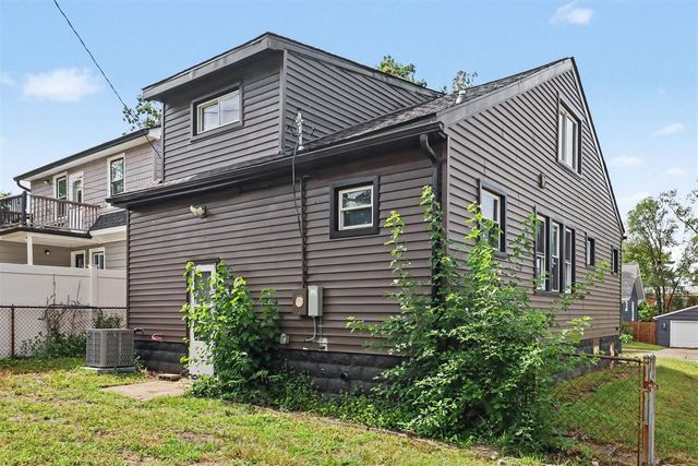 506 Hilldale Drive, Royal Oak, MI 48067