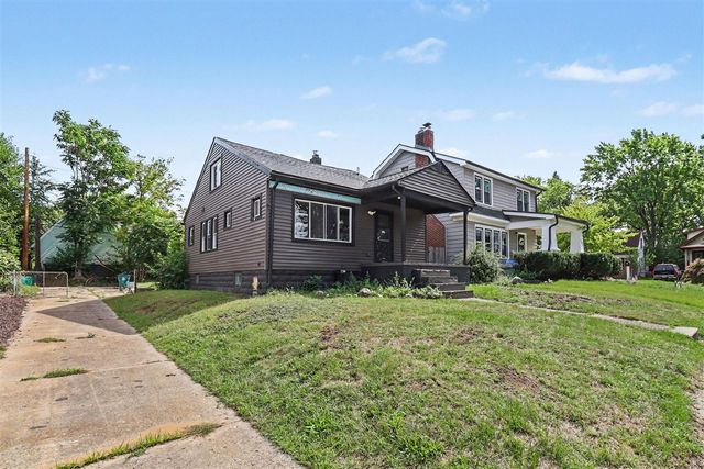 506 Hilldale Drive, Royal Oak, MI 48067