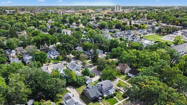 506 Hilldale Drive, Royal Oak, MI 48067