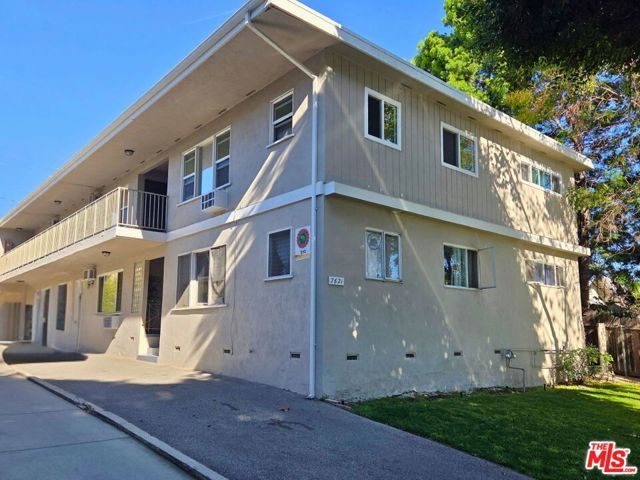 7621 Hampton Avenue 103, West Hollywood, CA 90046