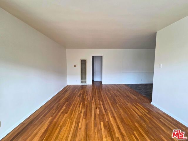 7621 Hampton Avenue 103, West Hollywood, CA 90046